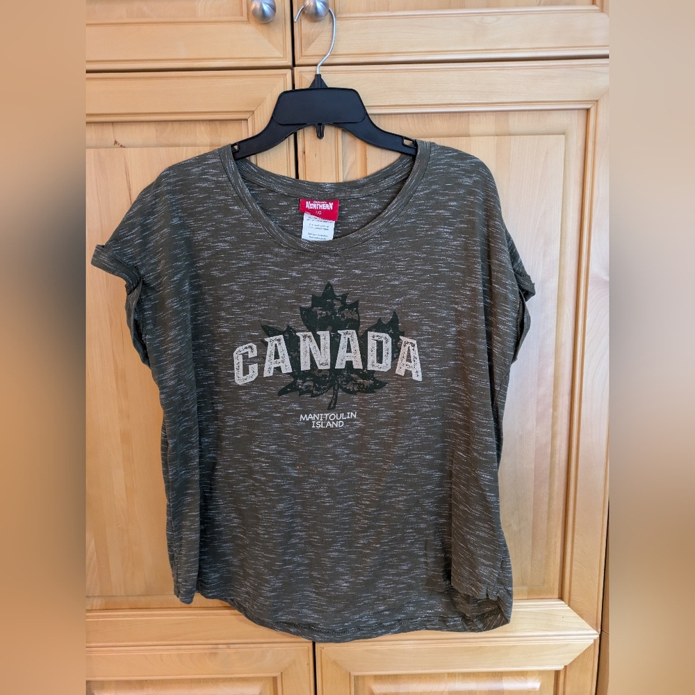 Northern graphic tee Size L ( Free with $50.00 purchase)